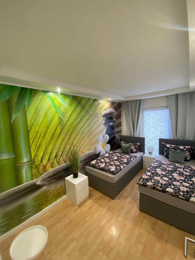 Vita Neubauer Vermietung โกทา ภายนอก รูปภาพ